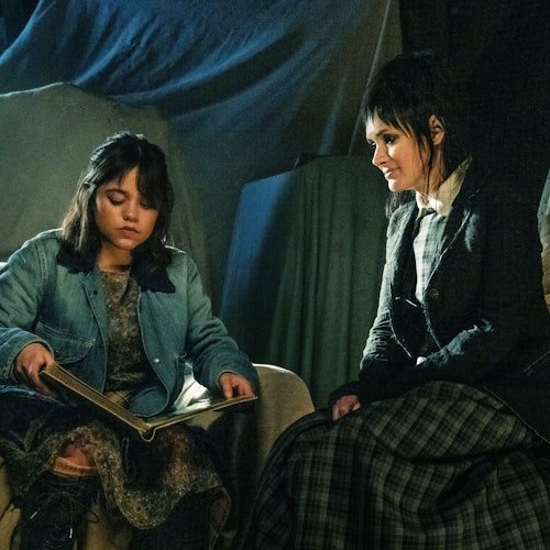 bj-astrid-winona 13 'Beetlejuice' Names For Babies, From Strange & Unusual To Just Plain Cool