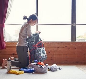 20+ Things To Have In Your Family's Bug-Out Bag For Disasters