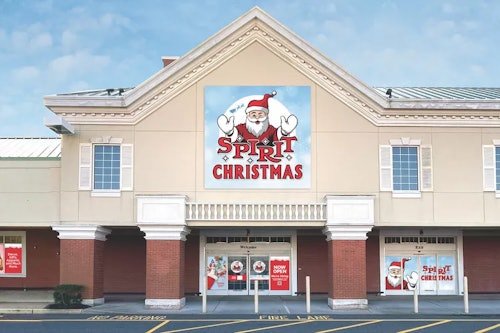 spirit-christmas-exterior_mays-landing Select Spirit Halloween Stores Will Transform Into 'Spirit Christmas'