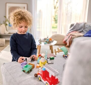 The Top 3 Holiday Gifts For Toddlers That'll Unlock The Joy Of Infinite Play