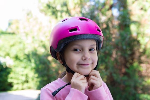 a-close-up-of Major Retailers Pull Unsafe Bike Helmets Amidst Recall
