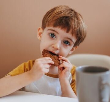 getty-1574562258 Study: Using Food As A Reward Linked To Emotional Overeating For Kids