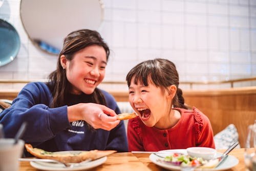 two-cheerful-sisters-share A Women Who Is Childless By Choice Asked Parents Why They Had Children