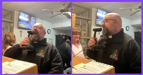 sm_facebook-tiktok-screenshots_-border-8 Watch This Illinois School Announce A Snow Day In The Most Pure Way