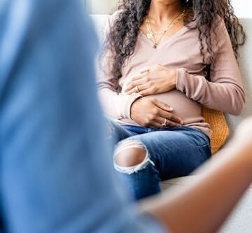 unrecognizable-mother-gestures-as The Florida Department of Health Launched A Website for "Strong Florida Moms" To Push Pro-Life Values