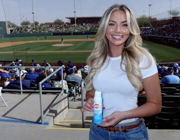 chelsea-freeman-off-lifestyle Chelsea & Freddie Freeman Are Just Raising Kids Like The Rest Of Us
