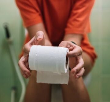 Why Do I Feel Like I Have To Pee Every 5 Minutes? A Urologist Weighs In