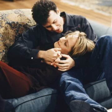 What's Your Favorite Comfort Show? 18 Moms Share The TV Series They Love To Rewatch