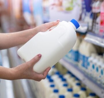 Is It Still Safe To Drink Milk After FDA Ends Testing? Experts Weigh In