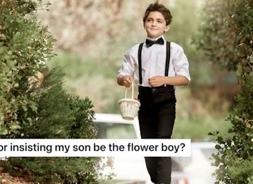 A Dad Says His Son Wants To Be A "Flower Boy" But His Fiancée Says No