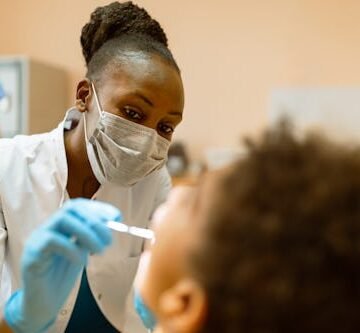 a-dentist-performs-a RFK Wants To Ban Fluoride From Drinking Water, Even If It Means “A Few More Cavities"