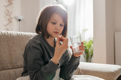gettyimages-1479507382 How Bad Is It That My Kid Doesn’t Take Vitamins? What A Dietitian Says