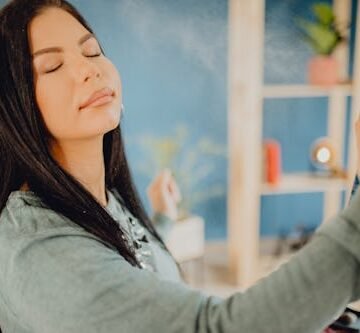 Does Makeup Setting Spray Actually Work, Or Did Marketing Get My Ass Again?