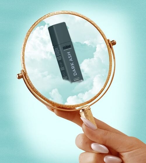 The Mine Tan Dark Ash Foam Is The One Self-Tanner To Rule Them All