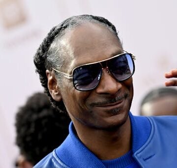 Snoop Dogg Bashes LGBTQ Representation In Kids' Movies